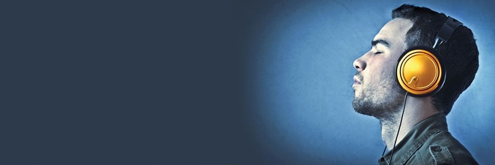 NOSTALGIA RADIO MONTEVIDEO-SIEMPRE CONTIGO